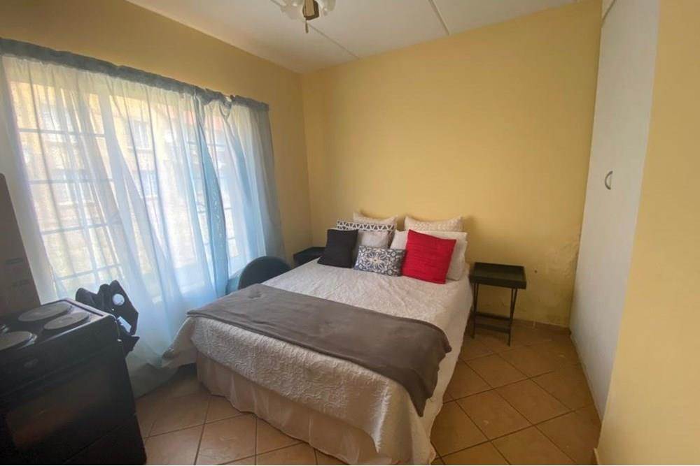 2 Bed Apartment in Eldorette photo number 11