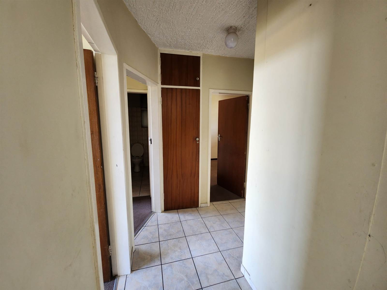 3 Bed Apartment in Rietfontein photo number 16