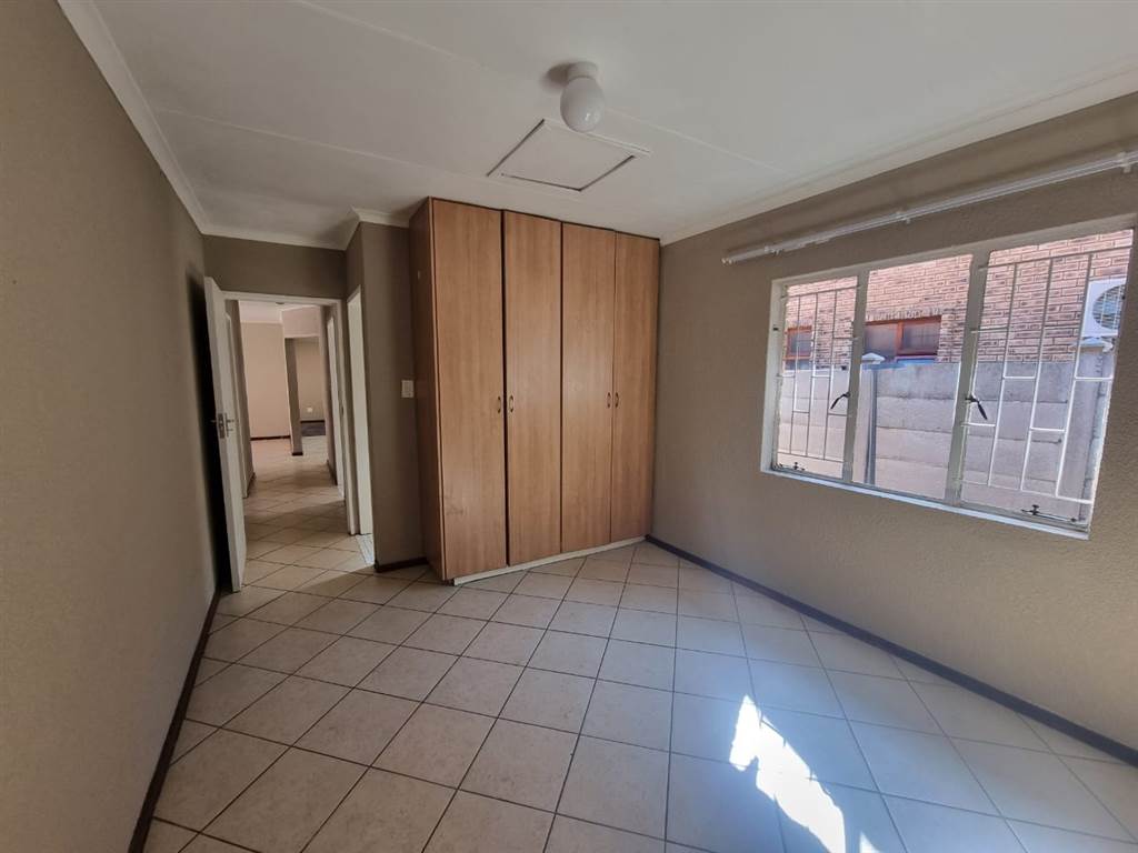 3 Bed House in Bo Dorp photo number 18