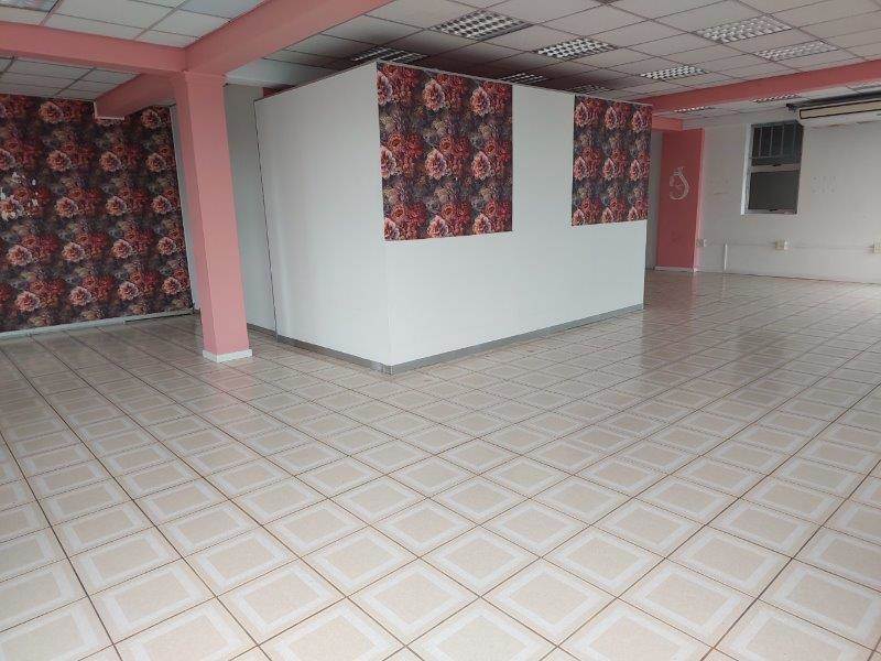 100  m² Commercial space in Pietermaritzburg Central photo number 2