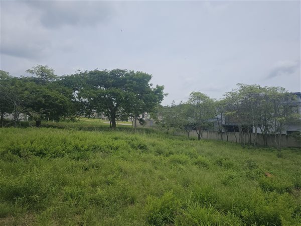 880 m² Land available in The Rest Nature Estate