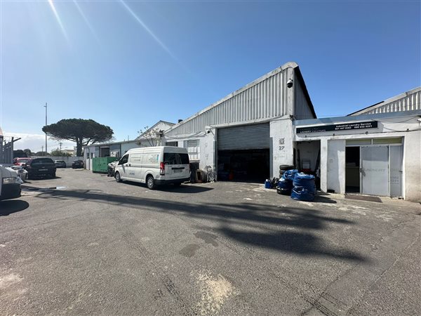 2 030  m² Industrial space