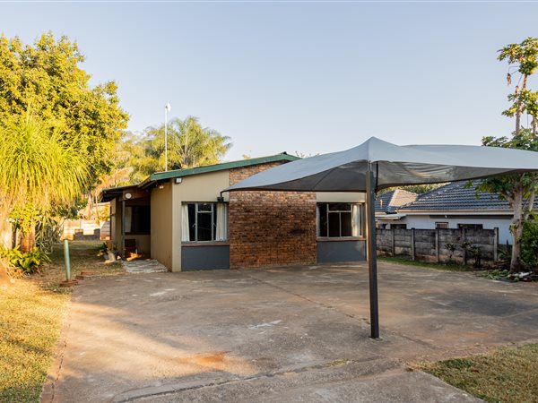 3 Bedroom House 3 Bedroom House
