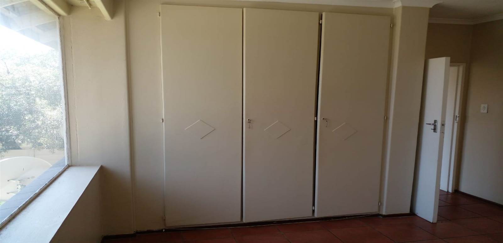 1 Bed Flat in Secunda photo number 11
