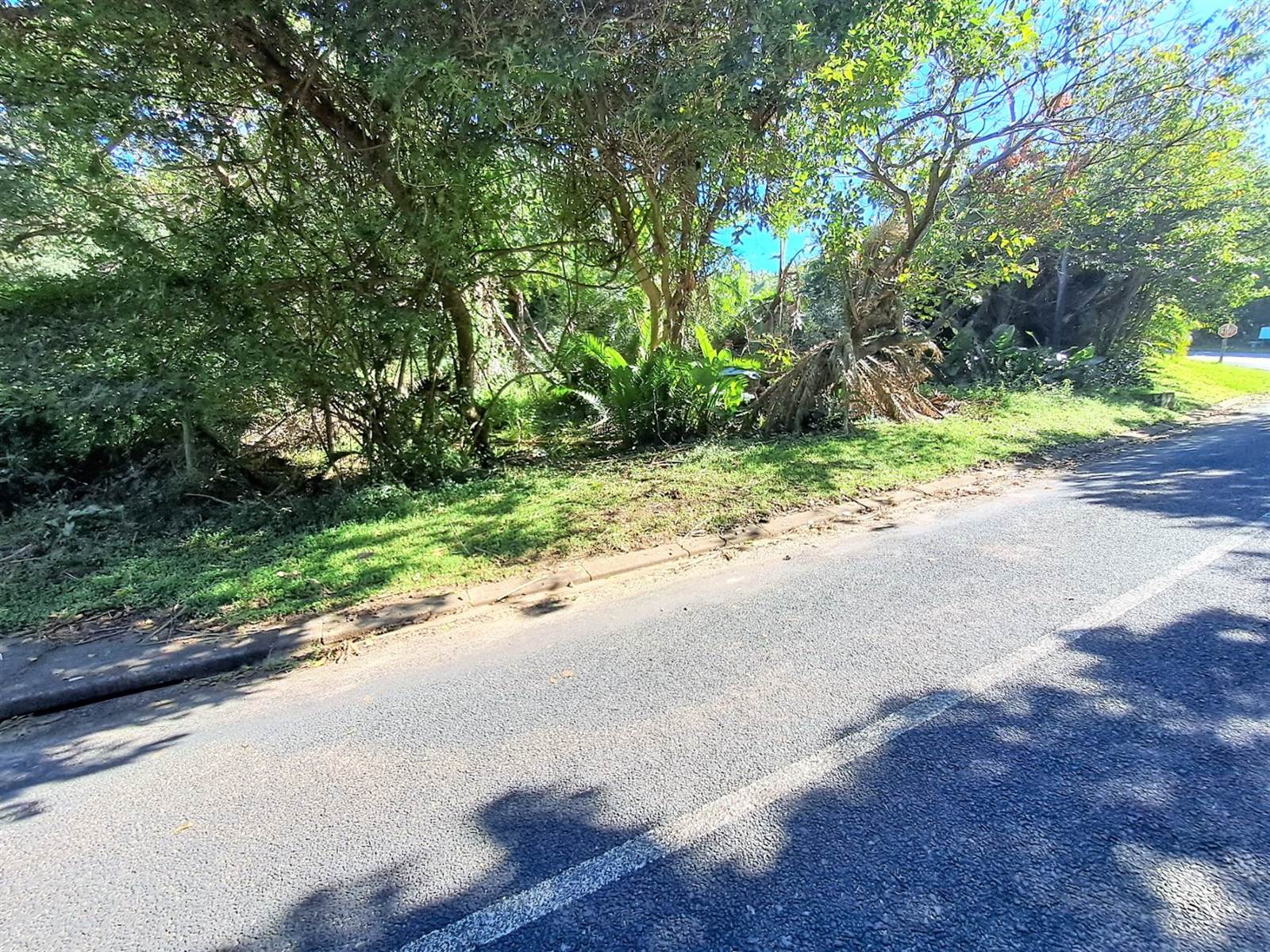 1047 m² Land available in Leisure Bay photo number 9