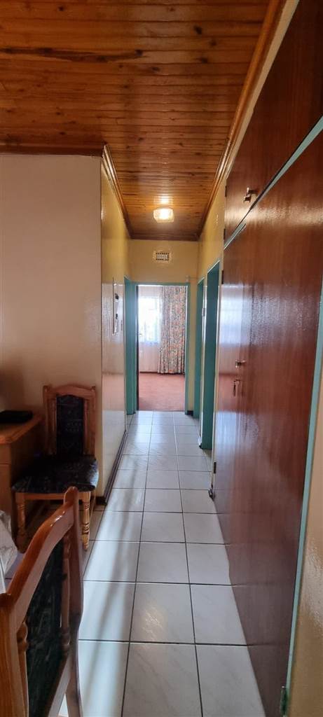 3 Bed House in Sebokeng Zone 14 photo number 10
