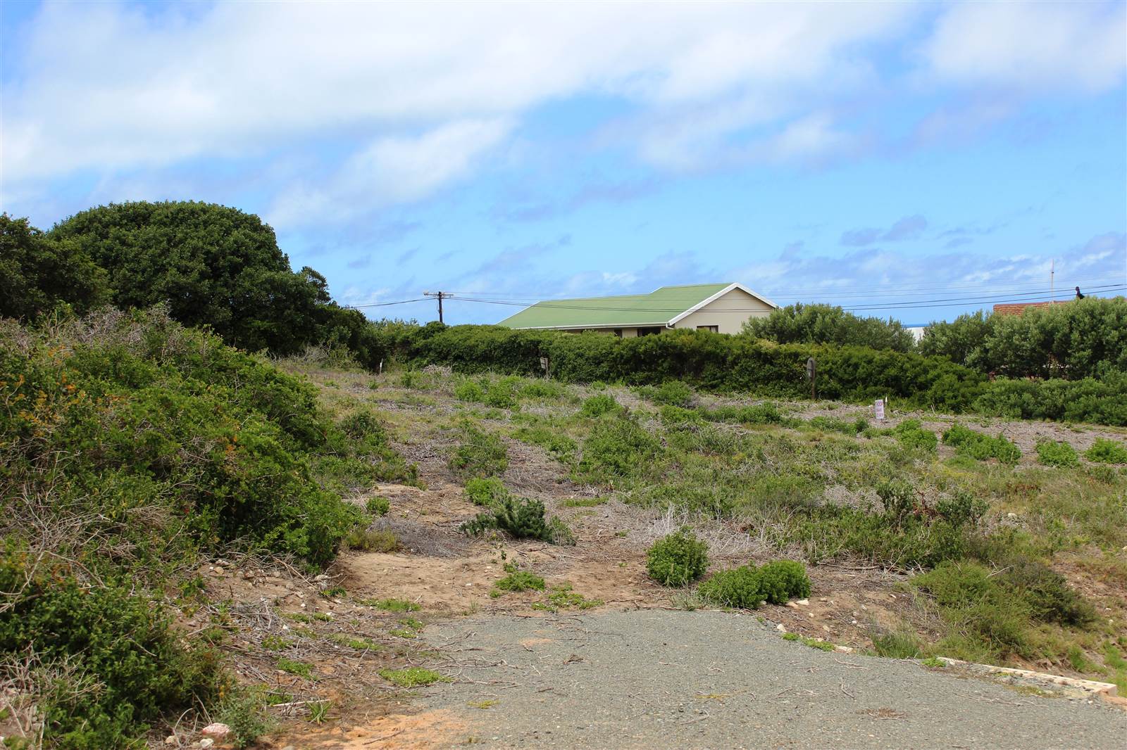 1009 m² Land available in Jongensfontein photo number 5