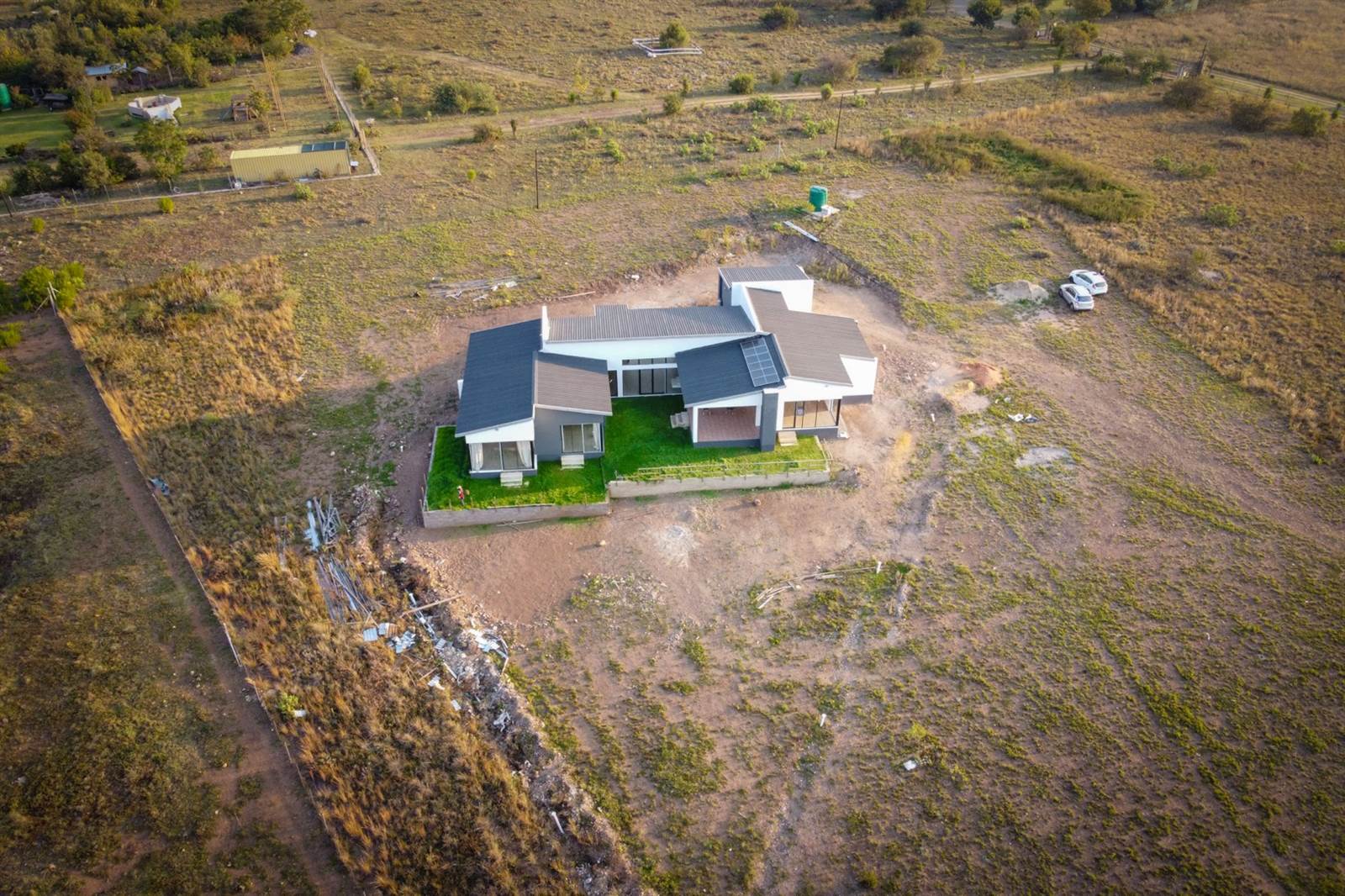 4.3 ha Smallholding in Sterkfontein and surrounds photo number 8