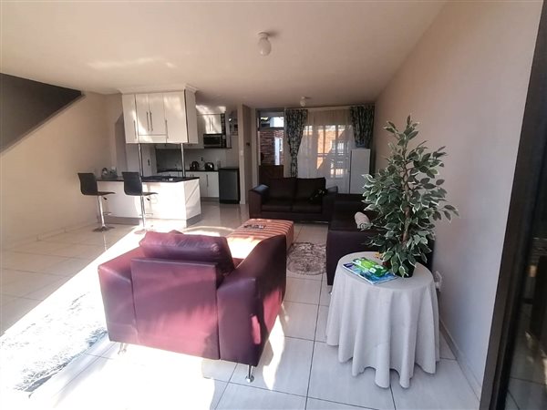 3 Bed Townhouse in Geduld