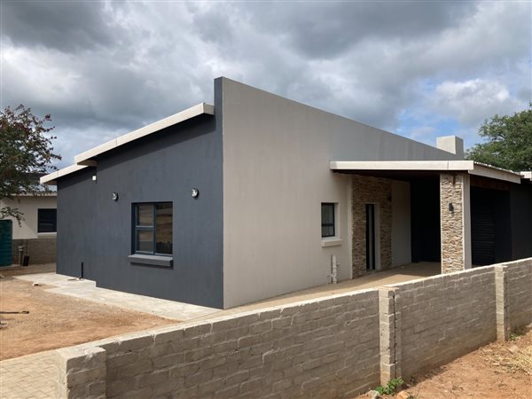 2 Bedroom Townhouse 2 Bedroom Townhouse