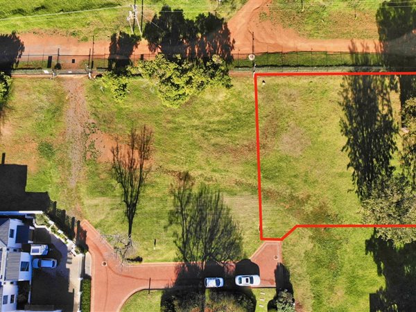 1217 m² Land available in La Pastorale