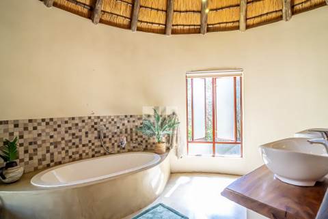 3 Bed House in Phezulu photo number 22