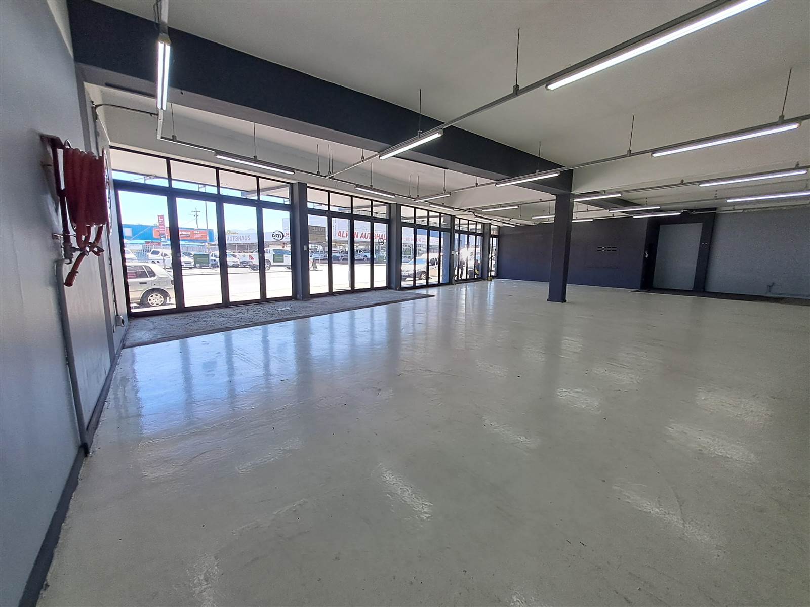 630  m² Commercial space in Elsies River Industrial photo number 9