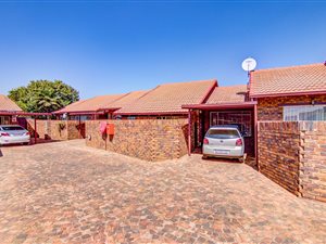 3 Bed Townhouse in Birch Acres