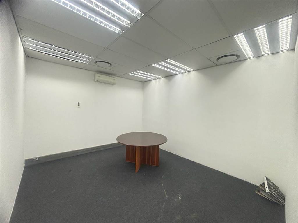 200  m² Commercial space in Auckland Park photo number 9