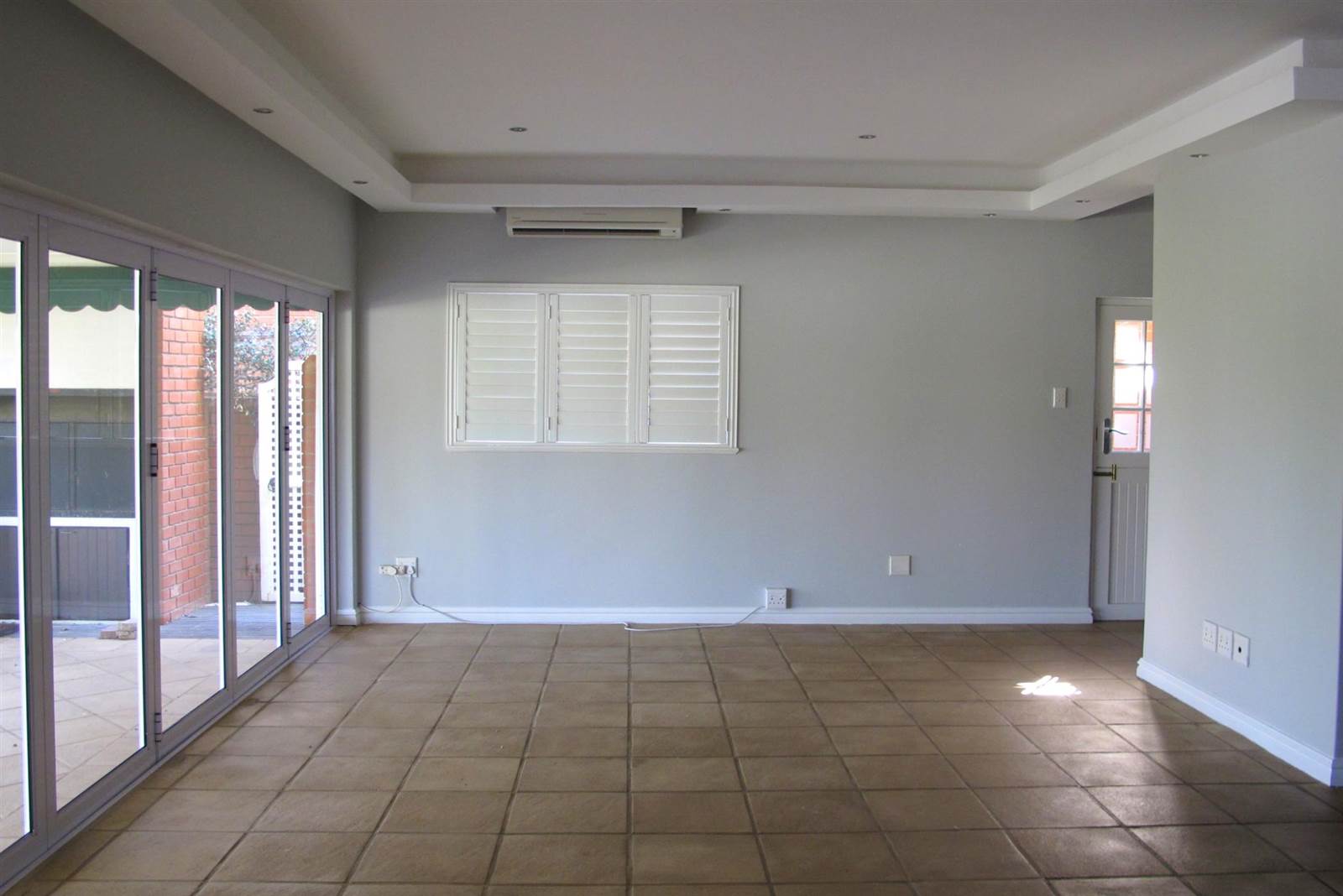 5 Bed Townhouse in Mt Edgecombe Estate 1 & 2 photo number 10