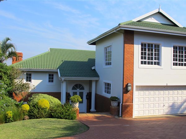 5 Bed Townhouse in Mt Edgecombe Estate 1 & 2
