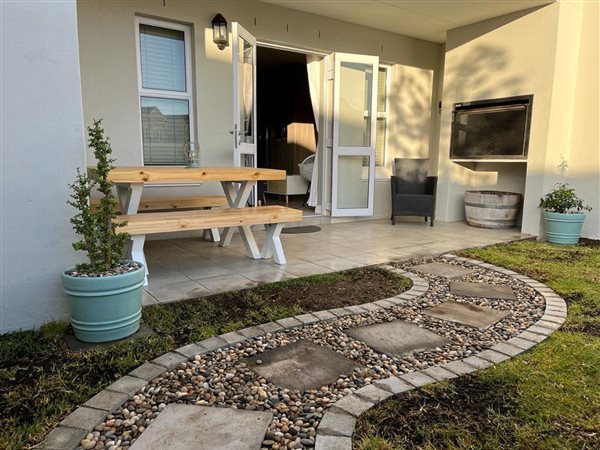 2 Bedroom Townhouse 2 Bedroom Townhouse