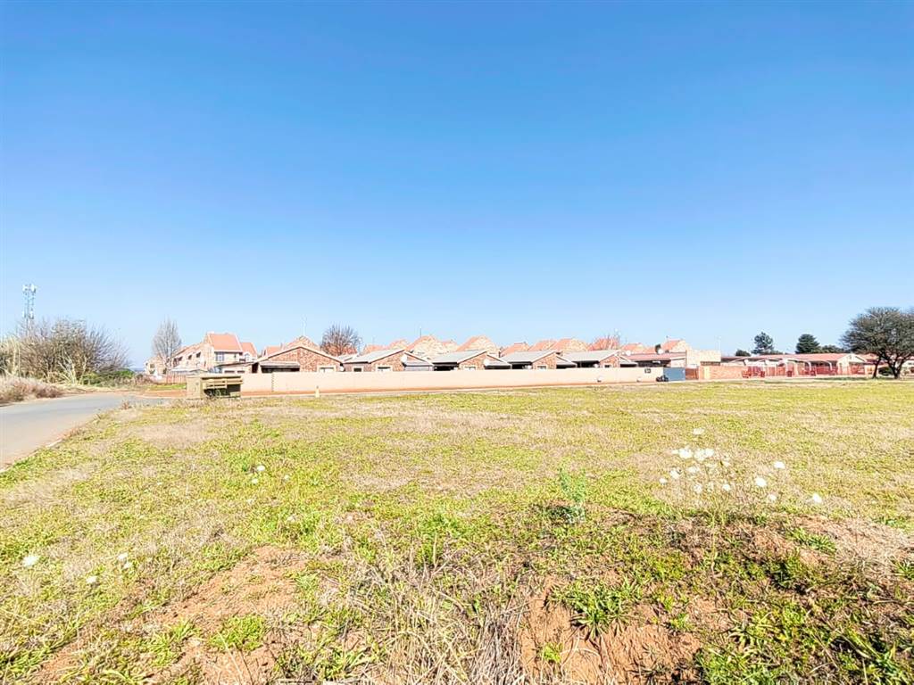 4140 m² Land available in Potchefstroom Rural photo number 2