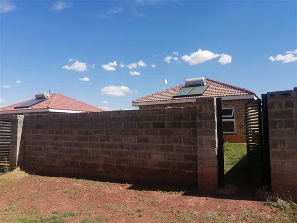 2 Bedroom House