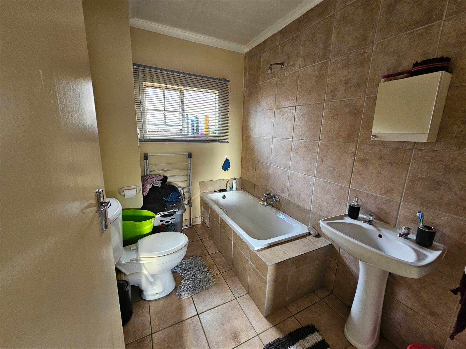 1 Bed Apartment in Pretoria West photo number 8