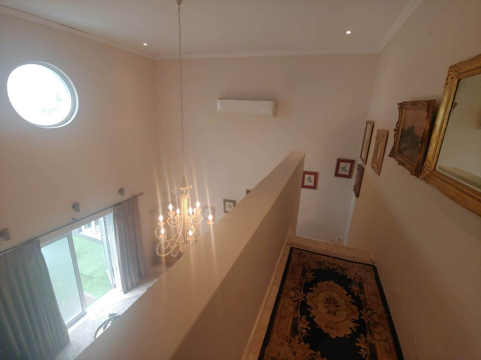1 Bed Apartment in Parkhurst photo number 11