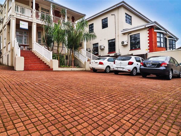 178 m² Office Space 178 m² Office Space