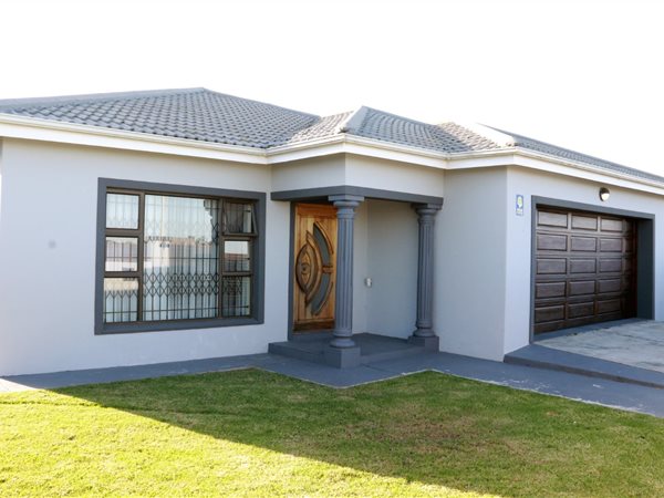 4 Bed House in Fairview