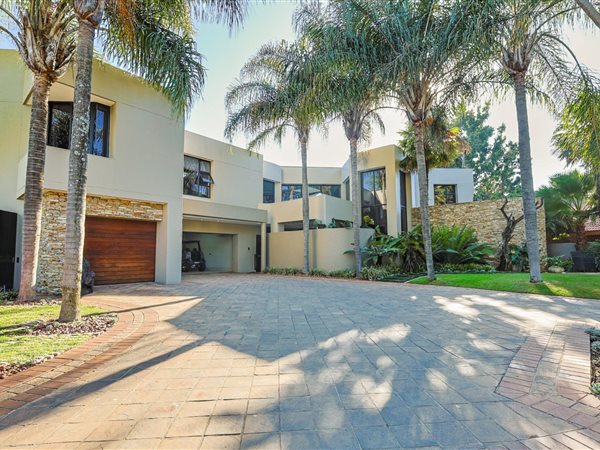 4 Bedroom House 4 Bedroom House