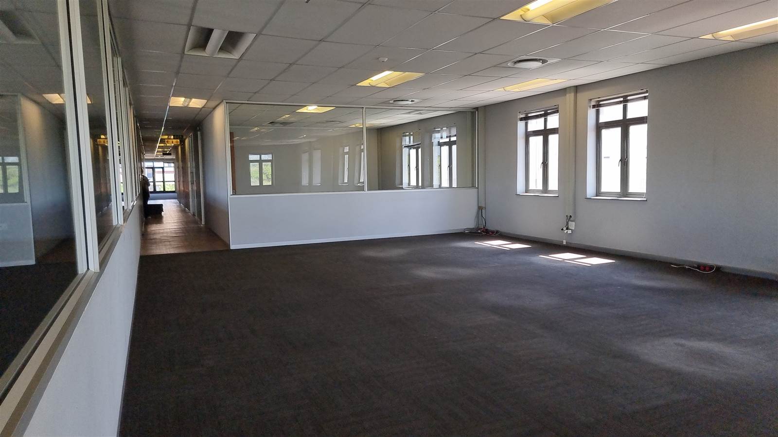 1818  m² Commercial space in Century City photo number 18