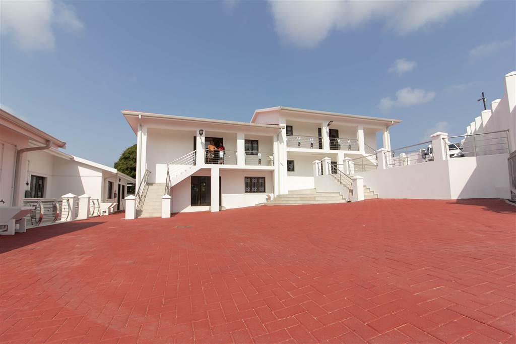 2 Bed House to rent in Silverglen RR3607644 Private Property