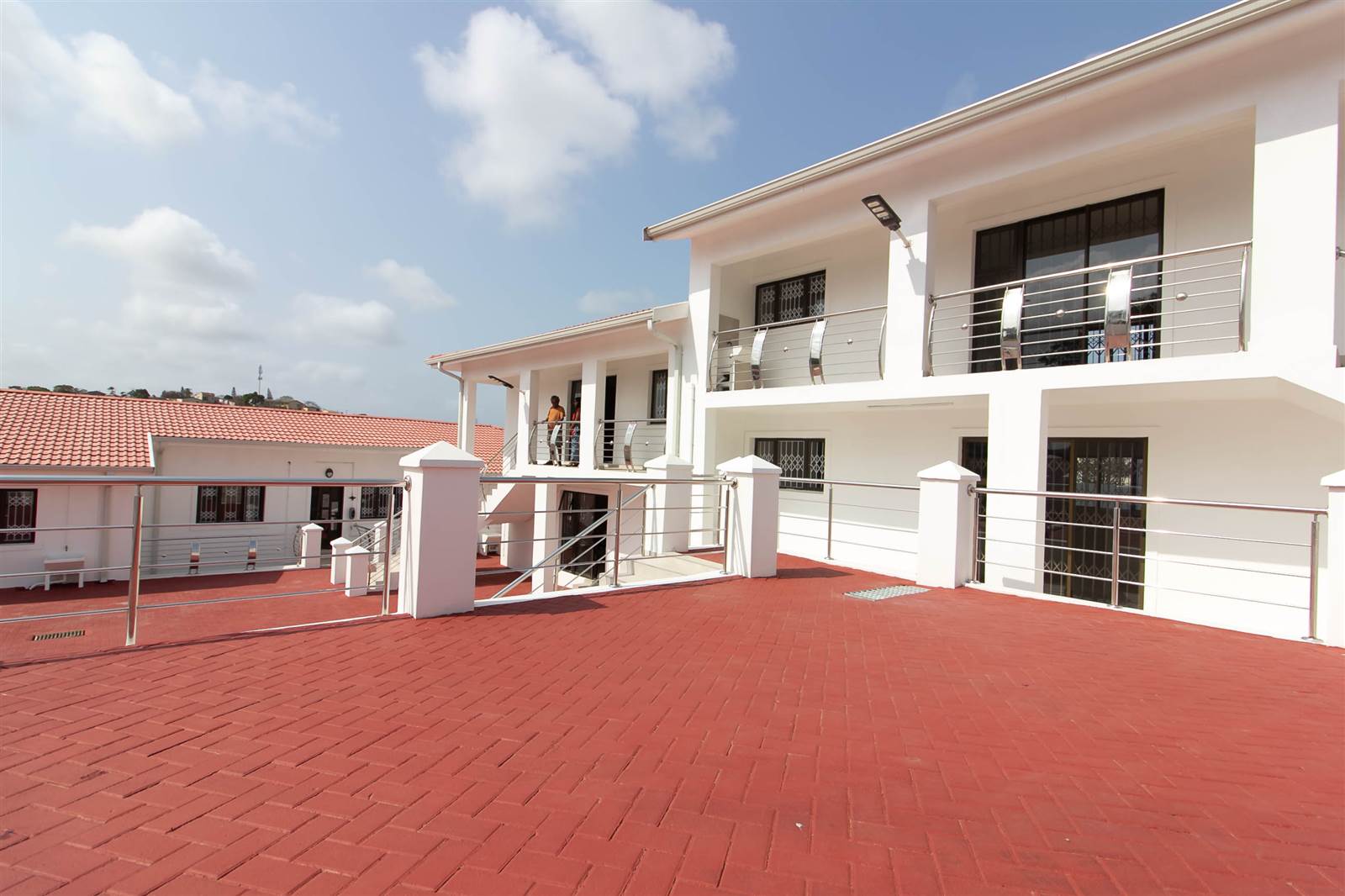 2 Bed House to rent in Silverglen RR3607644 Private Property