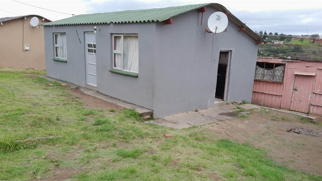 2 Bed House in Mdantsane photo number 1
