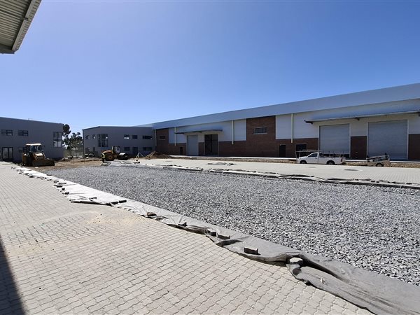 4 903  m² Industrial space