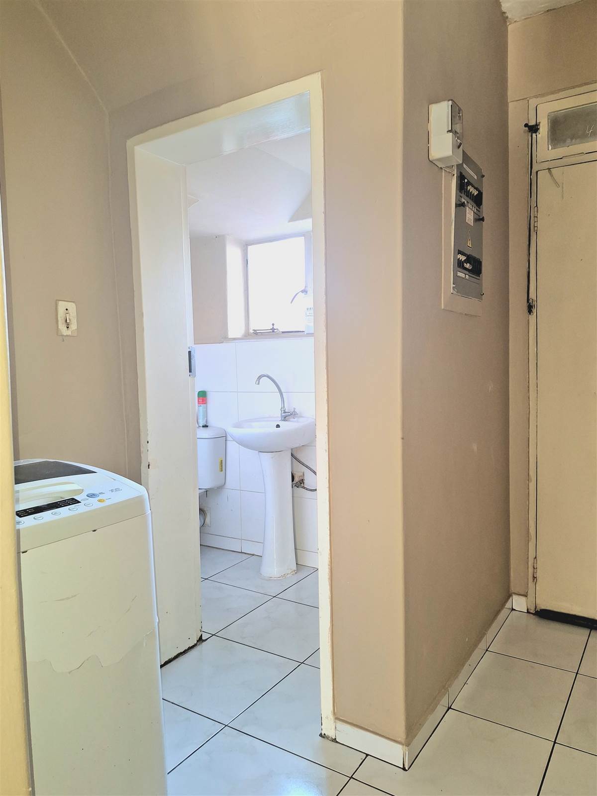 3 Bed Apartment in Jeppestown photo number 19