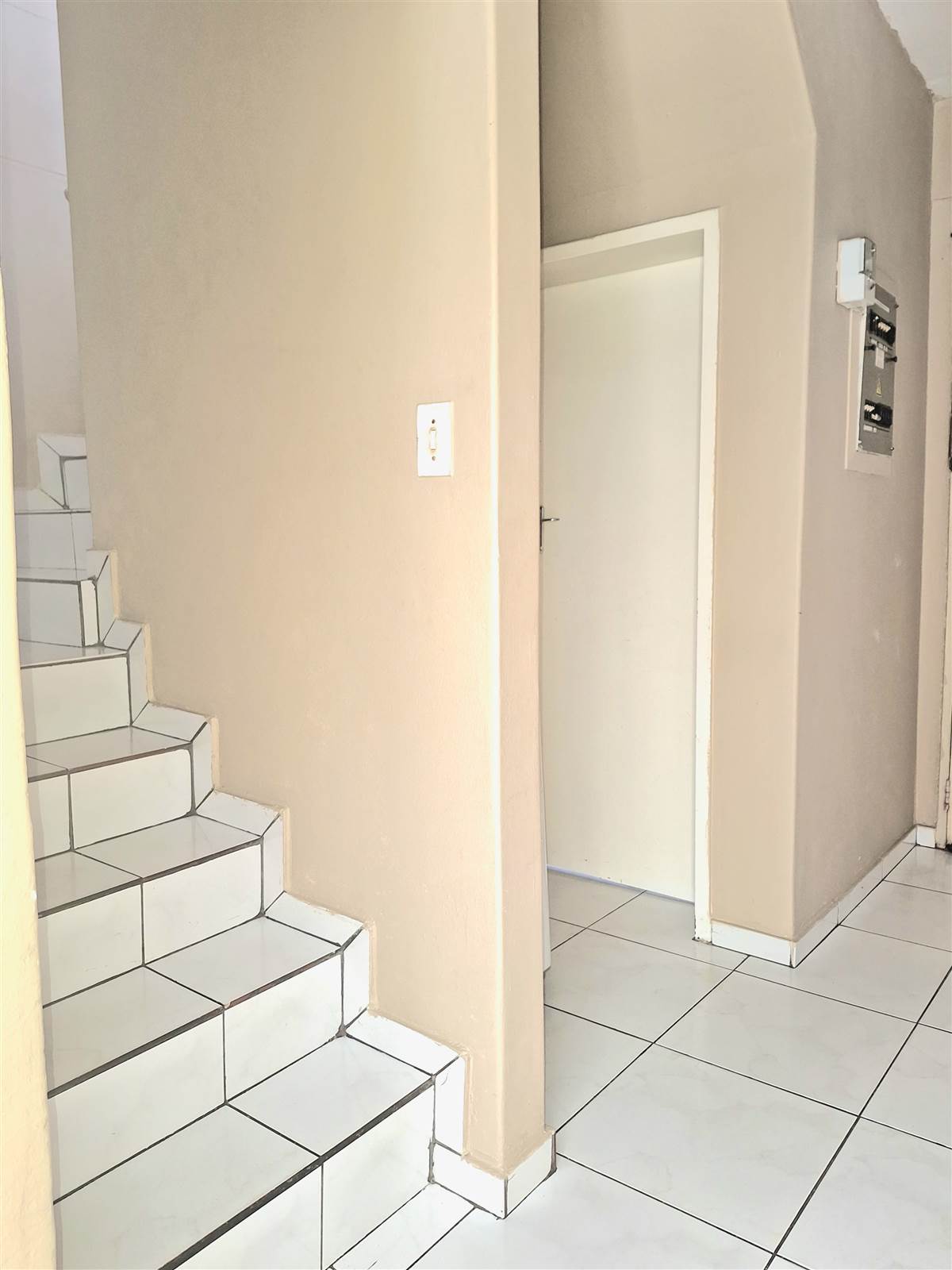 3 Bed Apartment in Jeppestown photo number 14