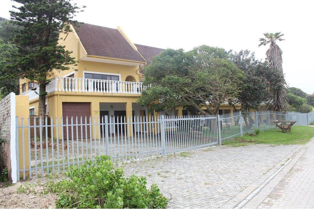 7 Bed House in Port Alfred photo number 3