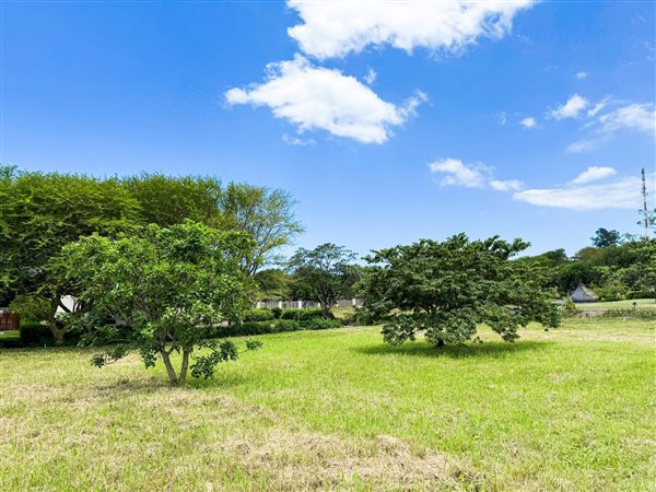 1 275 m² Land