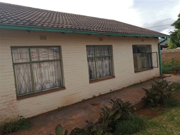 4 Bed House in Lebowakgomo