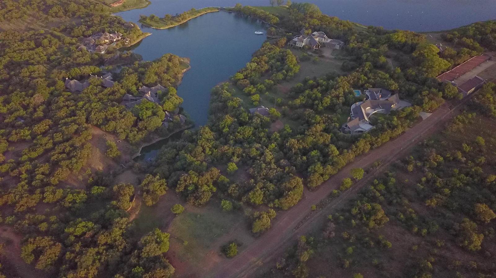 1.2 ha Land available in Kshane Lake Lodge photo number 11
