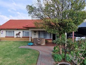 3 Bed House in Vanderbijlpark CE2