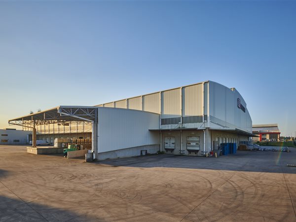 14 665  m² Industrial space