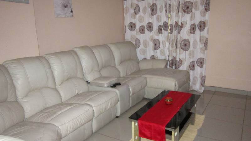 3 Bed House in Vryheid photo number 2