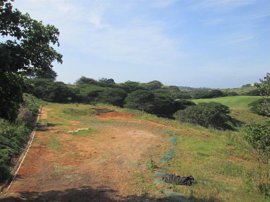 2090 m² Land available in Simbithi Estate photo number 11