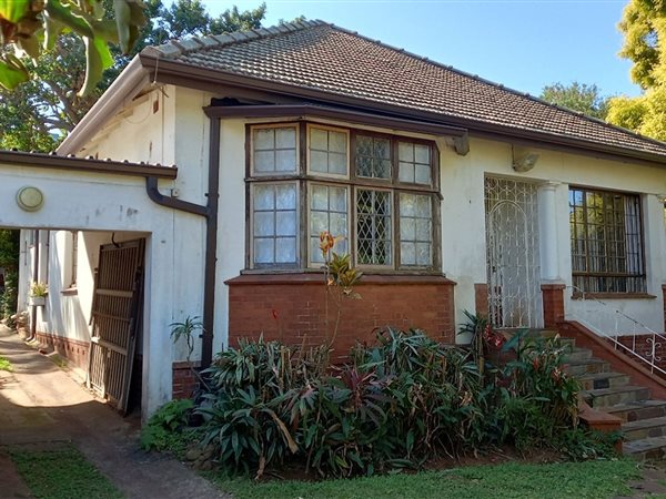 3 Bedroom House 3 Bedroom House