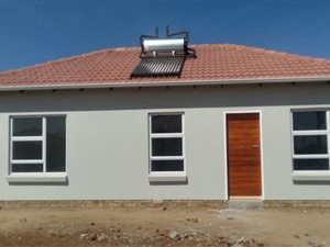 3 Bed House in Lehae