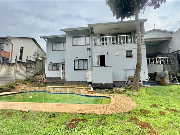 3 Bedroom House 3 Bedroom House