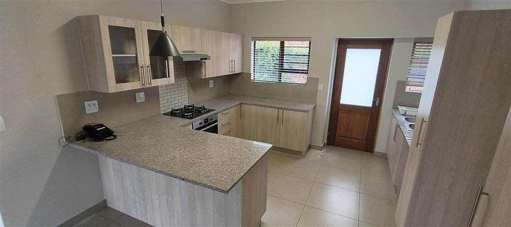 3 Bed House in Nelspruit photo number 5