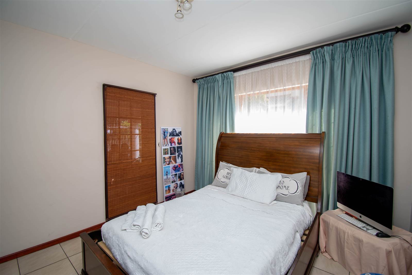2 Bed Apartment in Northwold photo number 9