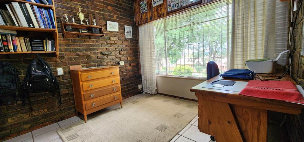 3 Bed House in Highveld Park photo number 12